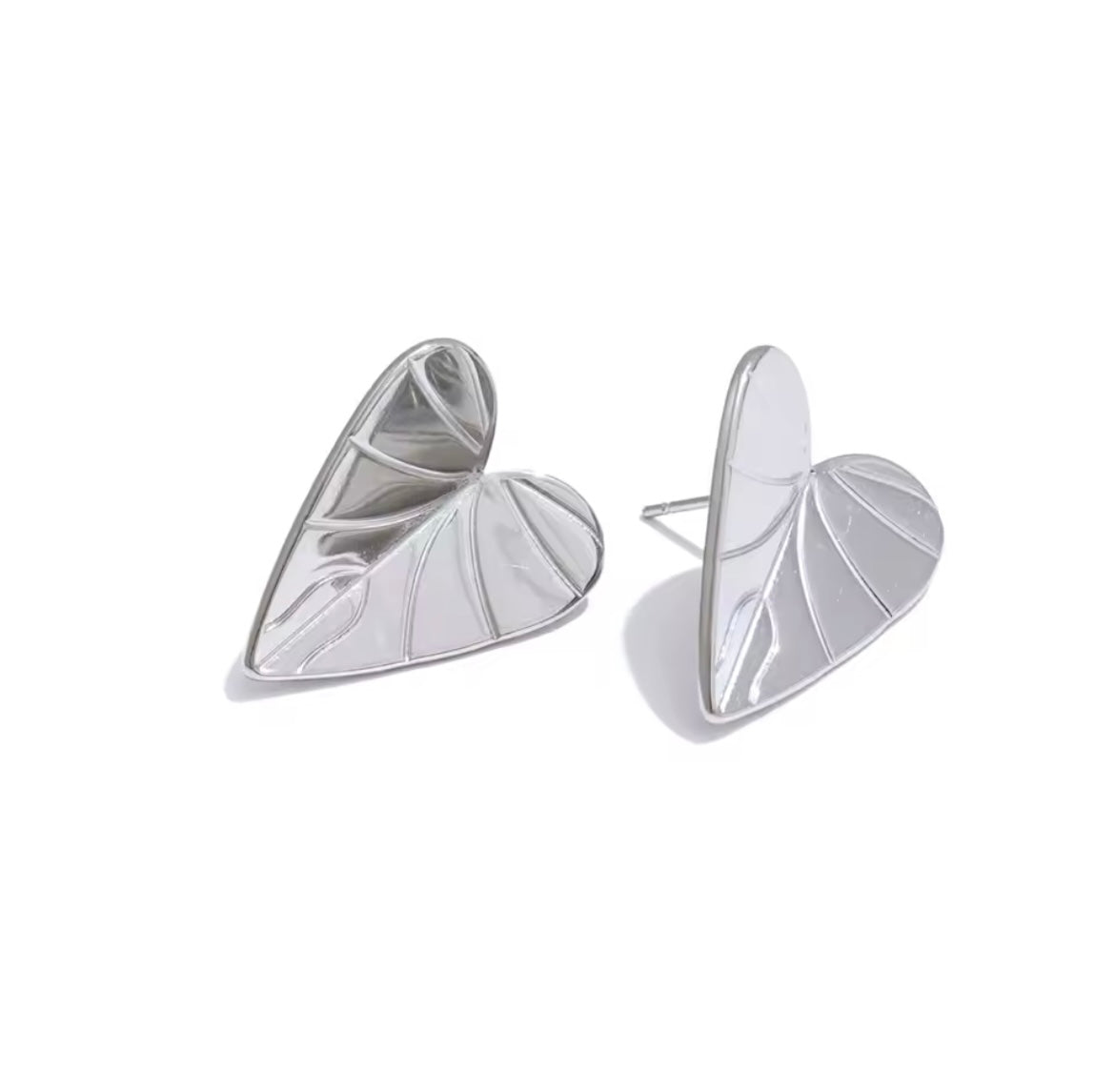 Leafy Studs
