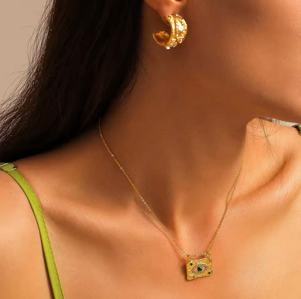 Eve Necklace