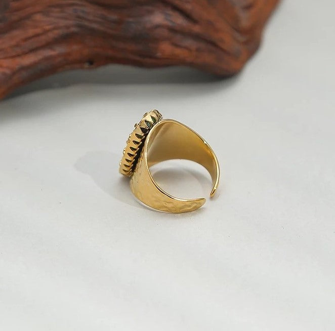 Amara Ring